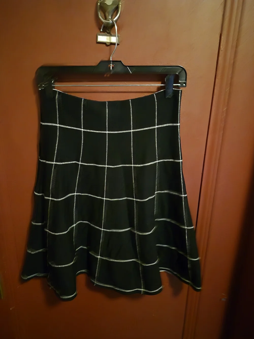 Classic Concepts Black and Cream A-Line Skirt - Pull On Women's Large
